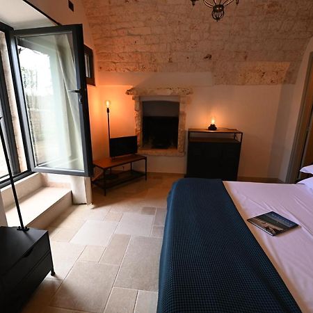 モノーポリ Casale Sette Volte Bed & Breakfast エクステリア 写真